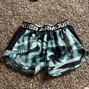Under Amour kids shorts